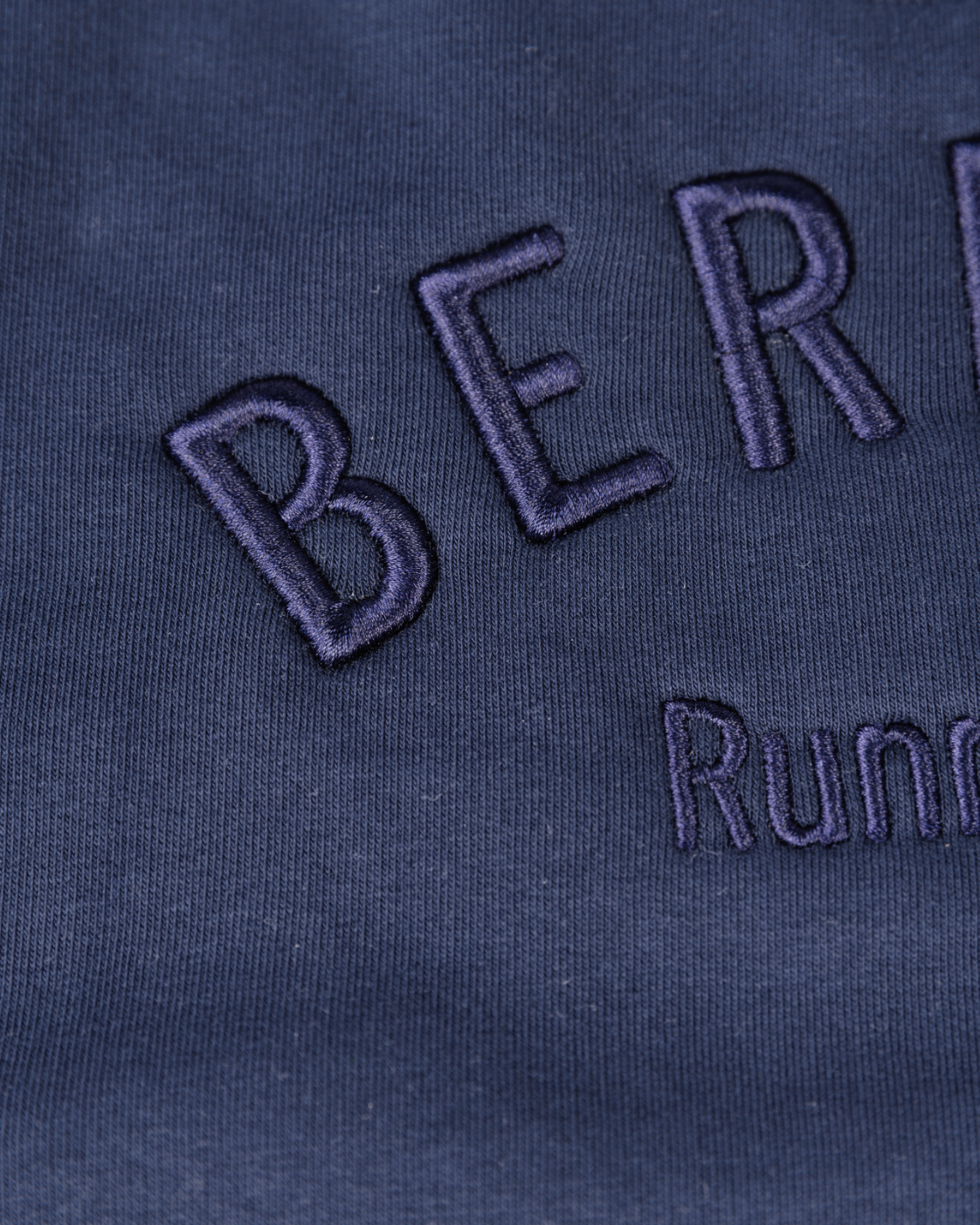 Berrion Running Co. | Oversized Sweatshirt Detail